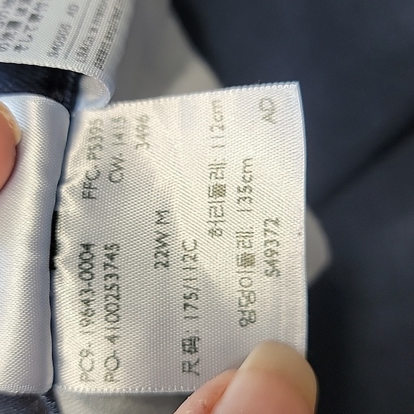 Levi's 311 Shaping Skinny Dark Wash Blue Jeans, Size 22W Gently Used Condition - Picture 9 of 15